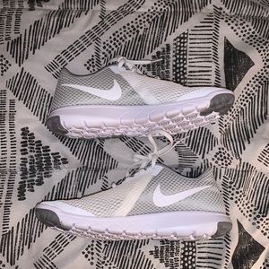 Nike Flex Experience RN 6